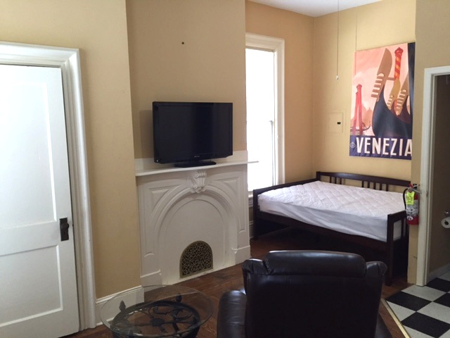 1025 West 4th Street, Apt. 1, Williamsport, PA 17701 | Penn Park Properties | Penn College Off-Campus Housing