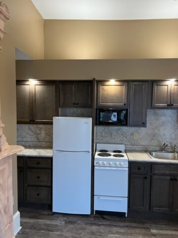 1025 West 4th Street, Apt. 2, Williamsport PA 17701 1025 West 4th Street, Apt. 2, Williamsport PA 17701, apartment for rent, student housing, penn park properties, kitchen