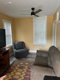 1045 West 4th Street, Apt. 1W, Williamsport PA 17701, penn park properties, student housing, williamsport, living room