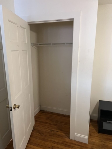 1045 West 4th Street, Apt. 1E, Williamsport PA 17701, apartment for rent, student housing, penn park properties, closet