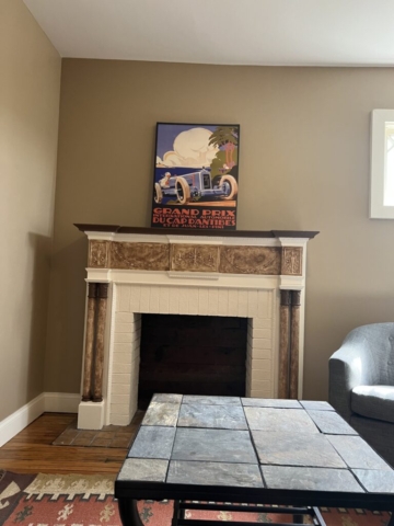 1045 West 4th Street, Apt. 1E, Williamsport PA 17701, apartment for rent, student housing, penn park properties, living room